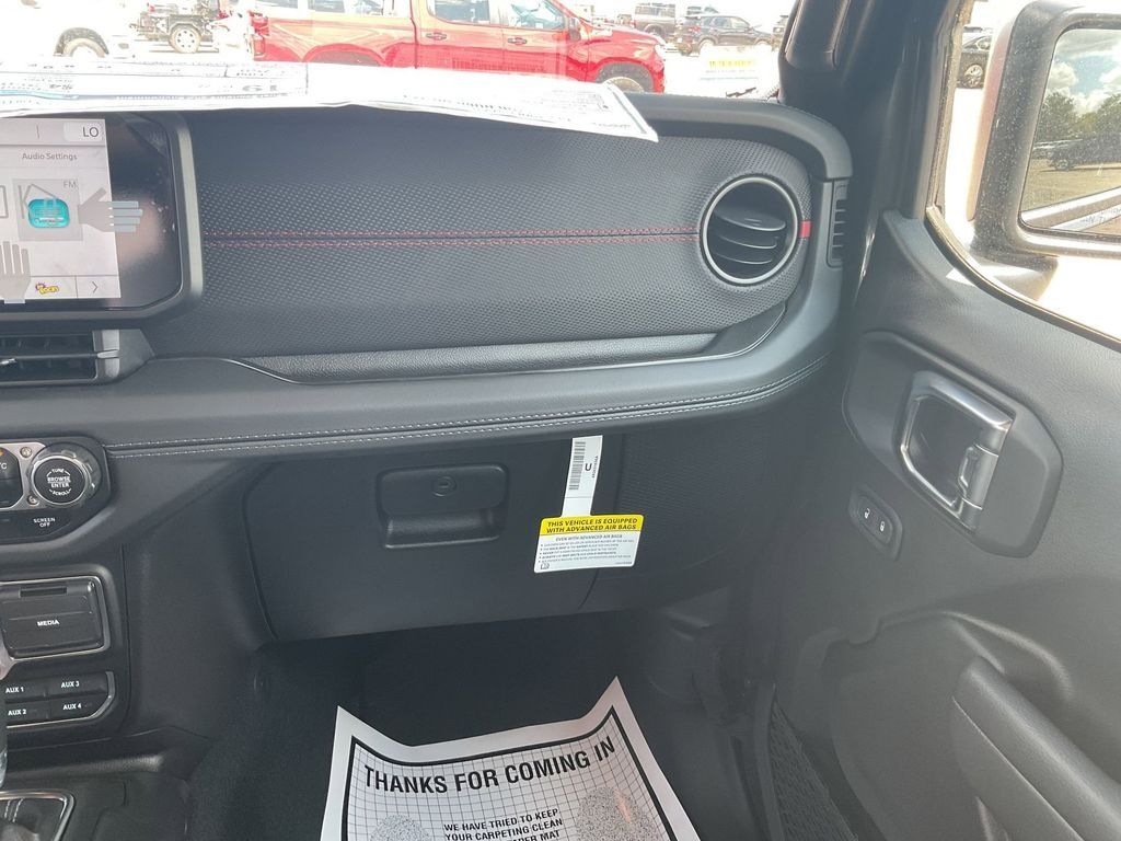 New Car 2025 Jeep Gladiator  Rubicon For Sale Under $60,000 In Pleasanton, Texas