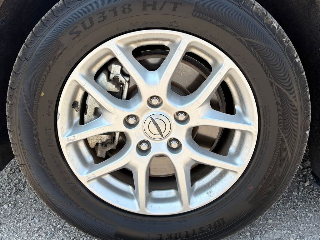 Used Car 2023 Chrysler Pacifica  Touring L For Sale Under $25,000 In Pleasanton, Texas