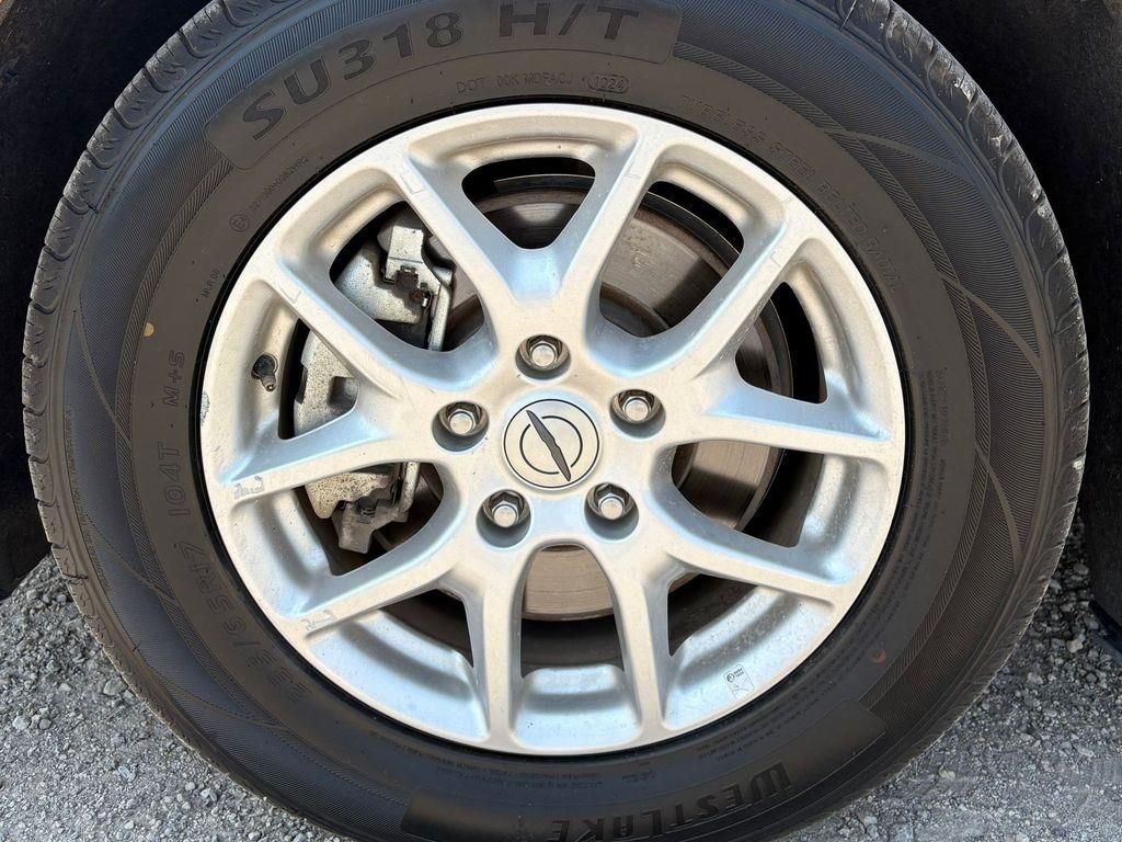 Used Car 2023 Chrysler Pacifica  Touring L For Sale Under $25,000 In Pleasanton, Texas