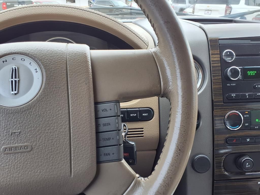Used Car 2008 Lincoln Mark Lt  Base For Sale Under $15,000 In Pleasanton, Texas