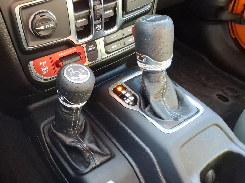 Used Car 2025 Jeep Gladiator  Mojave X For Sale Under $50,000 In Pleasanton, Texas