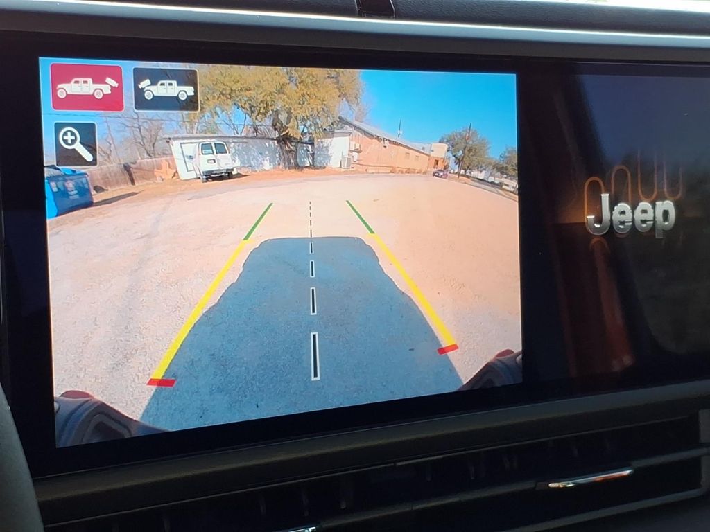 Used Car 2025 Jeep Gladiator  Mojave X For Sale Under $50,000 In Pleasanton, Texas