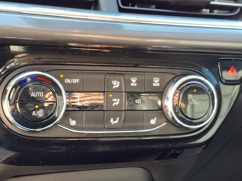 Used Car 2024 Chevrolet Trax  Activ For Sale Under $20,000 In Pleasanton, Texas