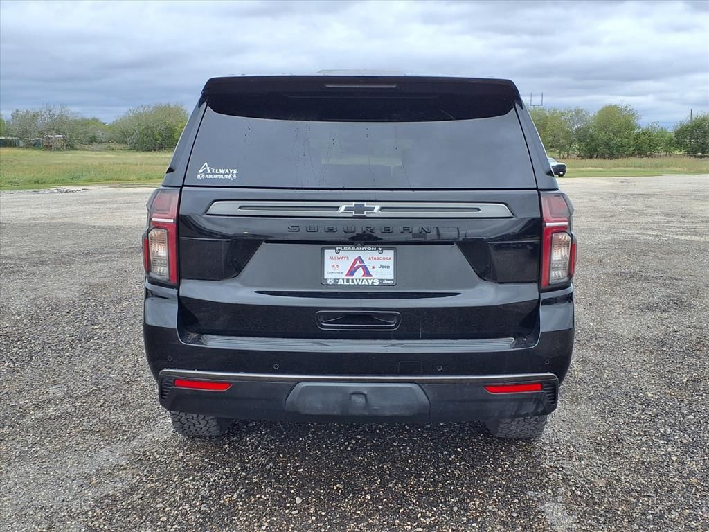Used Car 2021 Chevrolet Suburban  Z71 For Sale Under $50,000 In Pleasanton, Texas