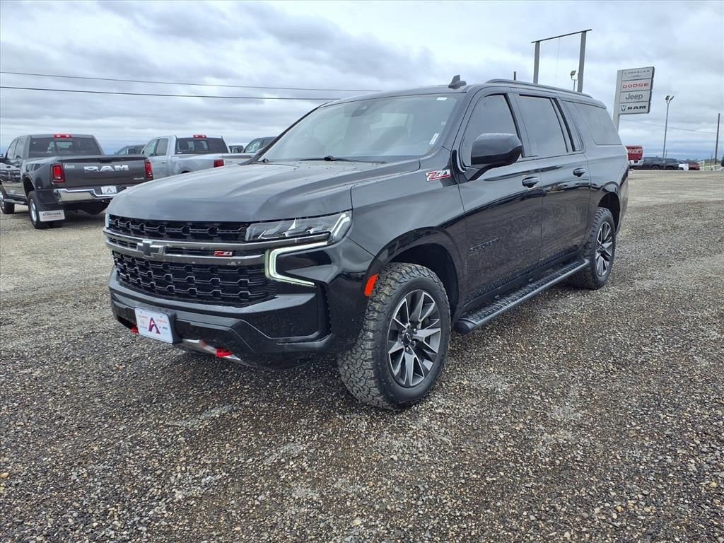 Used Car 2021 Chevrolet Suburban  Z71 For Sale Under $50,000 In Pleasanton, Texas