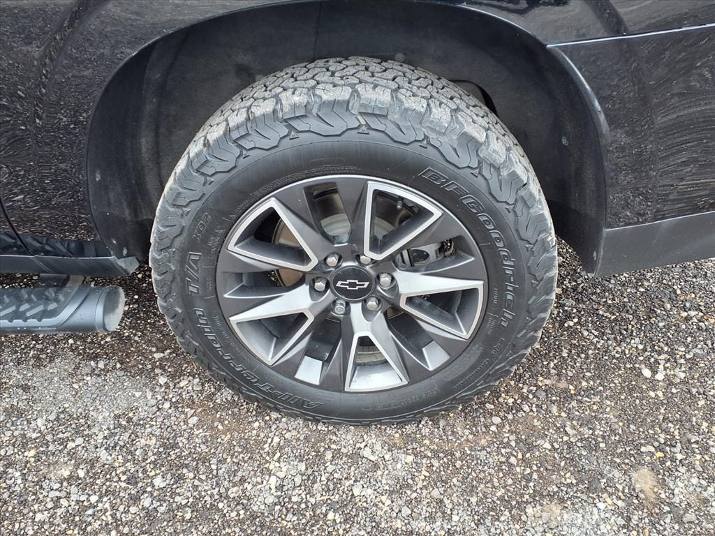 Used Car 2021 Chevrolet Suburban  Z71 For Sale Under $50,000 In Pleasanton, Texas