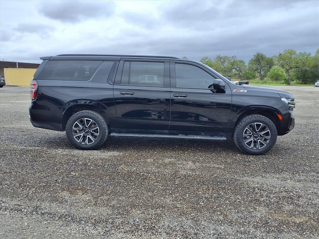 Used Car 2021 Chevrolet Suburban  Z71 For Sale Under $50,000 In Pleasanton, Texas