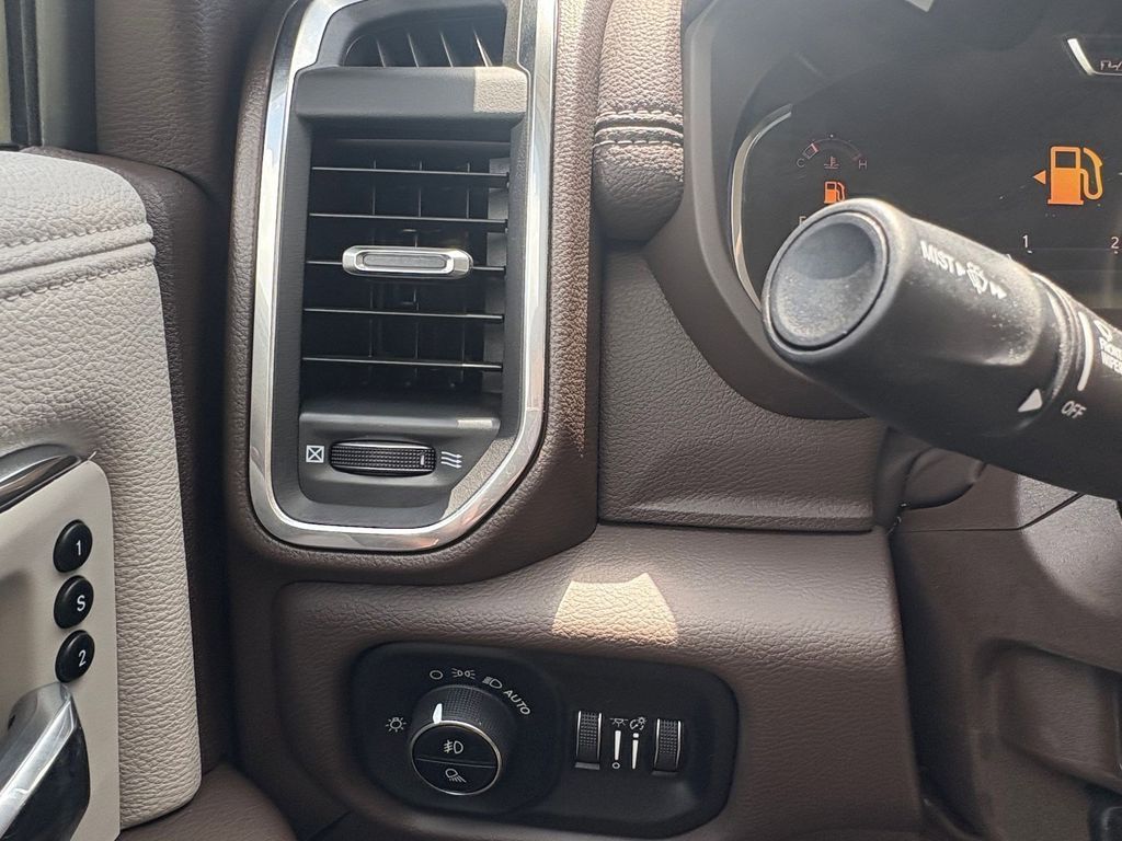 New Car 2025 Ram 3500  Laramie For Sale Under $90,000 In Pleasanton, Texas
