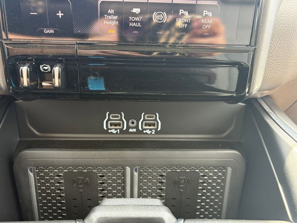New Car 2025 Ram 3500  Laramie For Sale Under $90,000 In Pleasanton, Texas