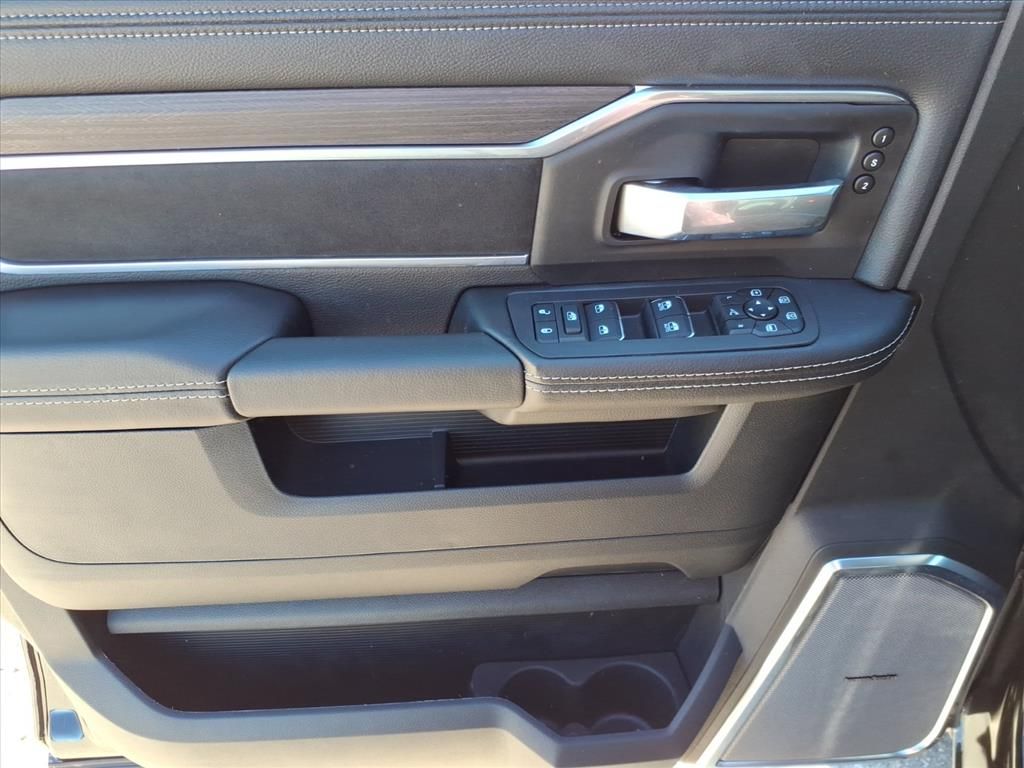 New Car 2025 Ram 3500  Laramie For Sale Under $90,000 In Pleasanton, Texas