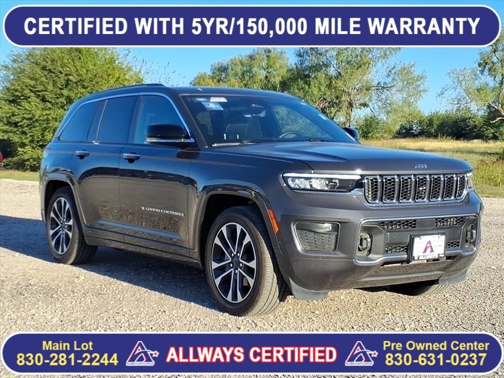Used Car 2022 Jeep Grand Cherokee  Overland For Sale Under $40,000 In Pleasanton, Texas