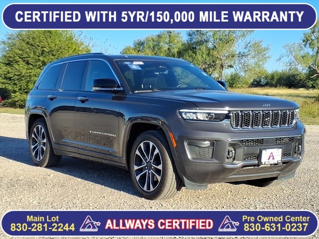 Used Car 2022 Jeep Grand Cherokee  Overland For Sale Under $40,000 In Pleasanton, Texas