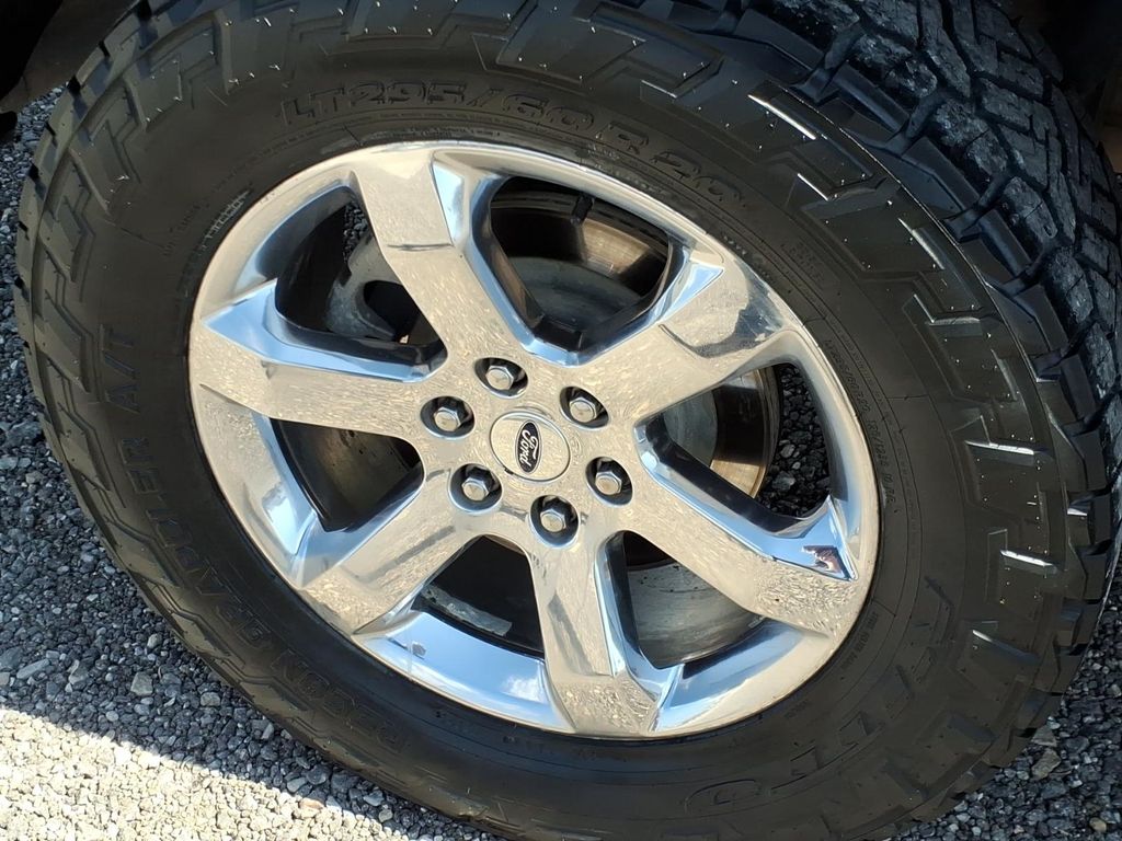 Used Car 2022 Ford F-150  Xlt For Sale Under $40,000 In Pleasanton, Texas