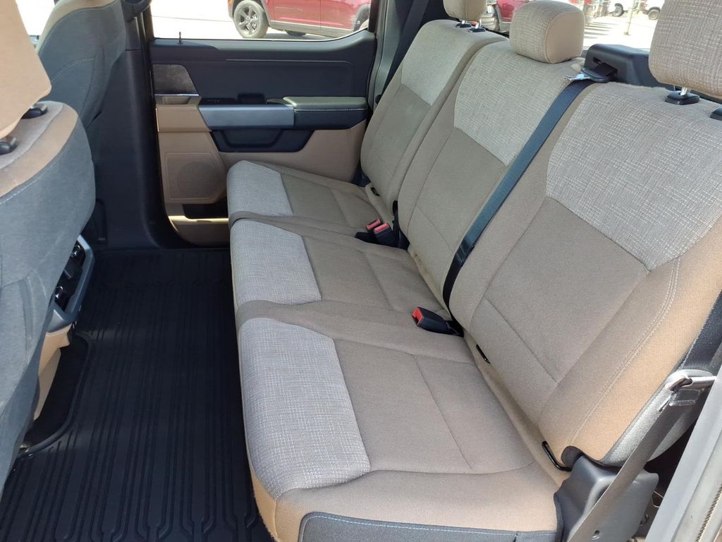 Used Car 2022 Ford F-150  Xlt For Sale Under $40,000 In Pleasanton, Texas