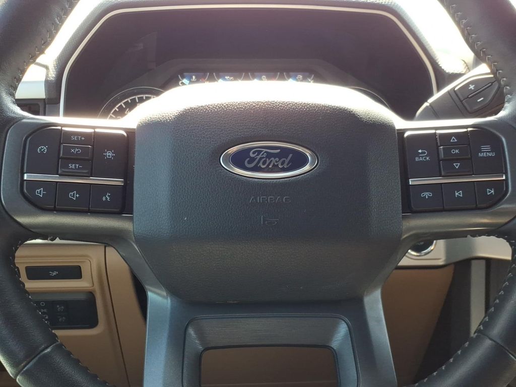 Used Car 2022 Ford F-150  Xlt For Sale Under $40,000 In Pleasanton, Texas
