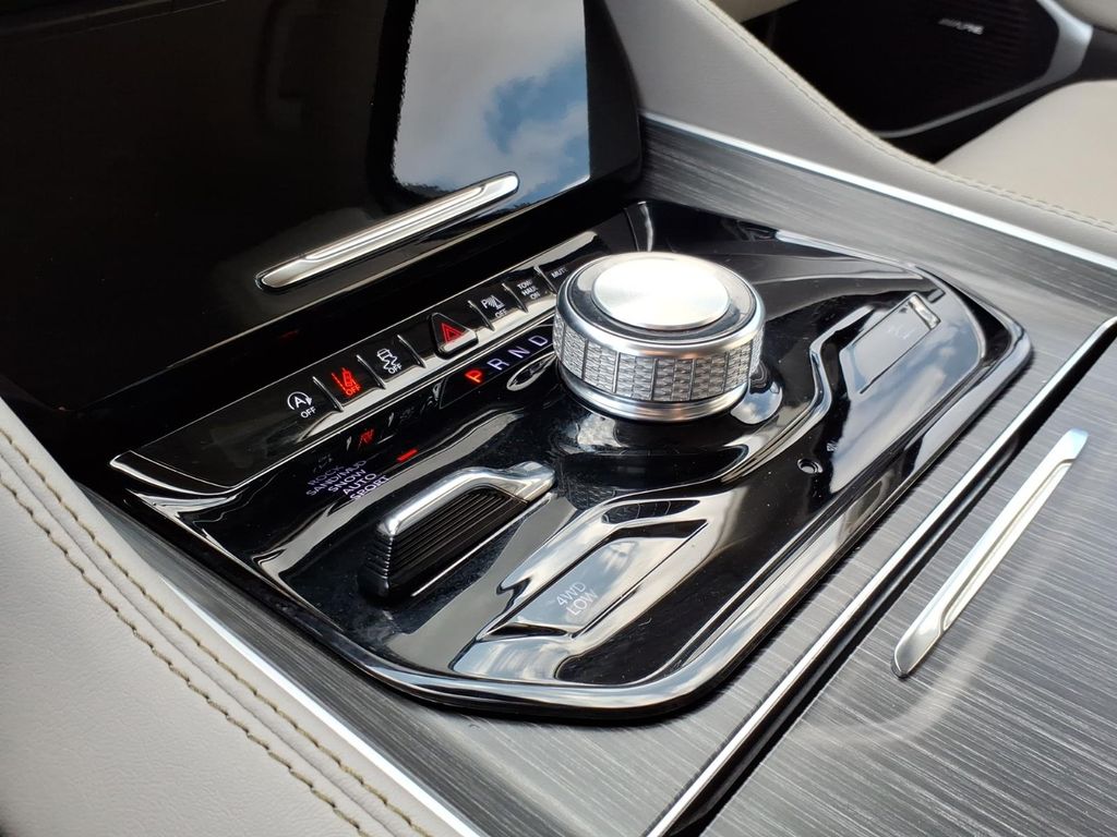 Used Car 2023 Jeep Wagoneer L  Series Ii For Sale Under $50,000 In Pleasanton, Texas