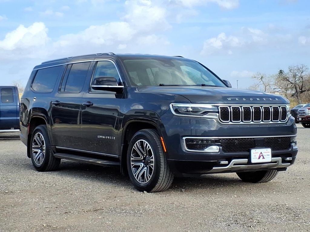 Used Car 2023 Jeep Wagoneer L  Series Ii For Sale Under $50,000 In Pleasanton, Texas