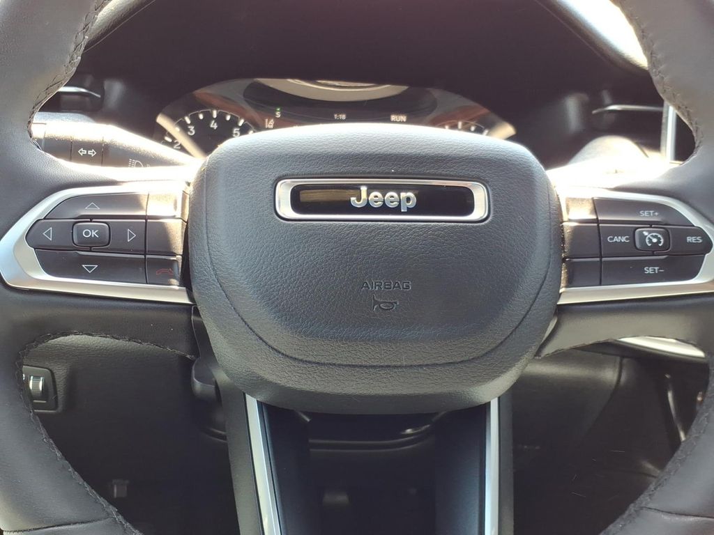Used Car 2025 Jeep Compass  Latitude For Sale Under $25,000 In Pleasanton, Texas
