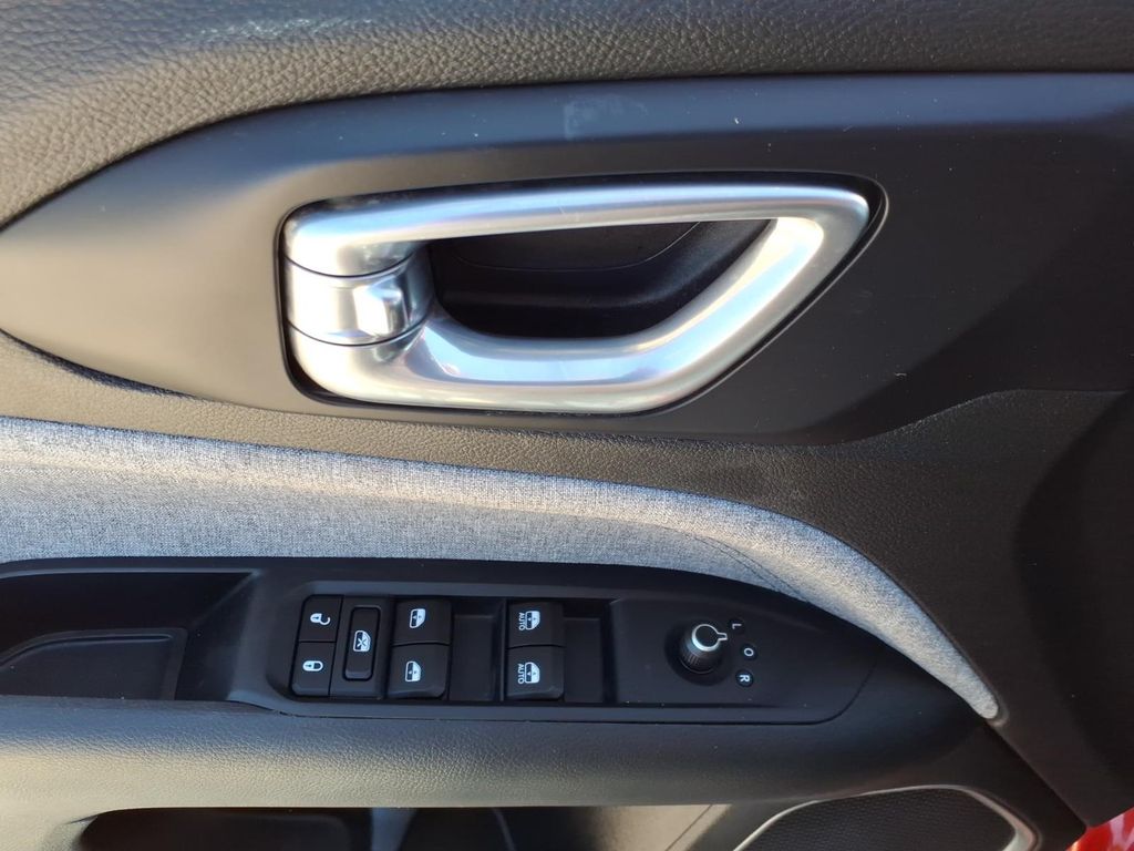 Used Car 2025 Jeep Compass  Latitude For Sale Under $25,000 In Pleasanton, Texas