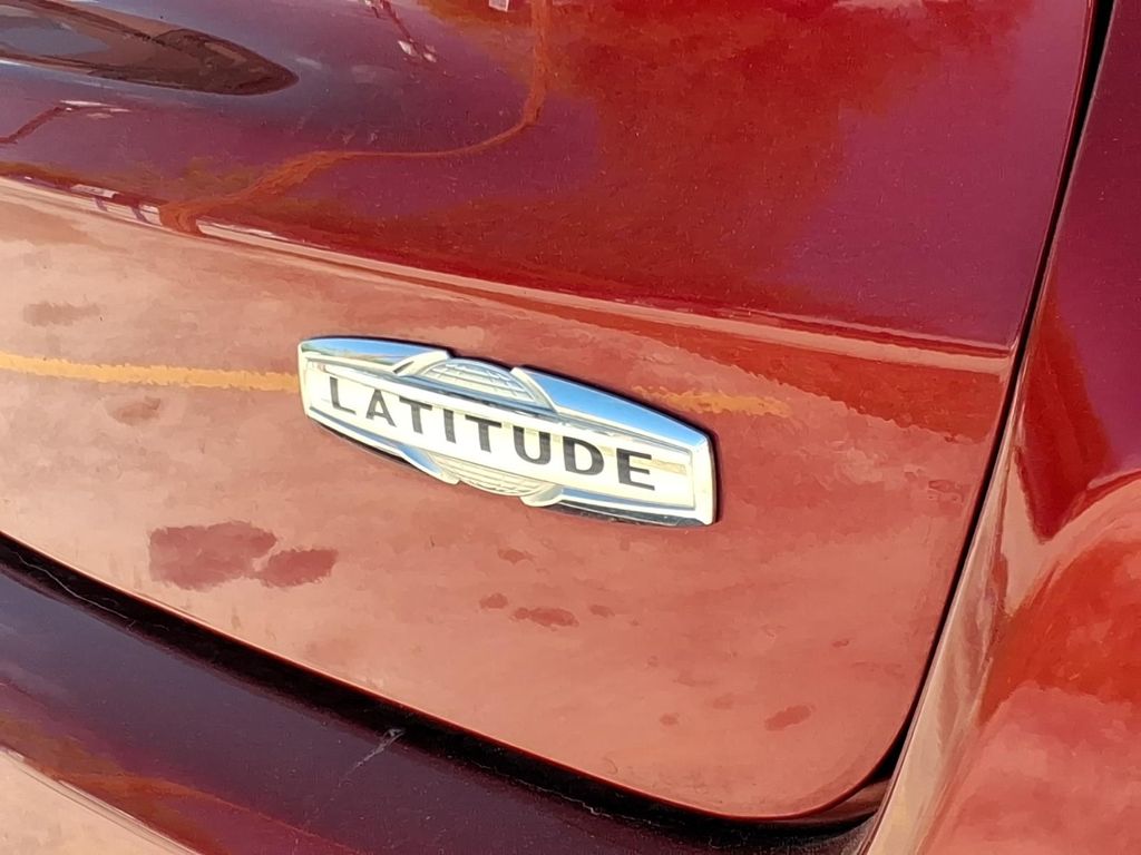 Used Car 2025 Jeep Compass  Latitude For Sale Under $25,000 In Pleasanton, Texas