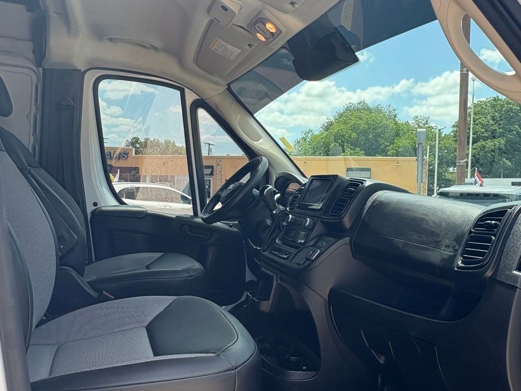 Used Car 2023 Ram Promaster 2500  High Roof For Sale Under $25,000 In Pleasanton, Texas