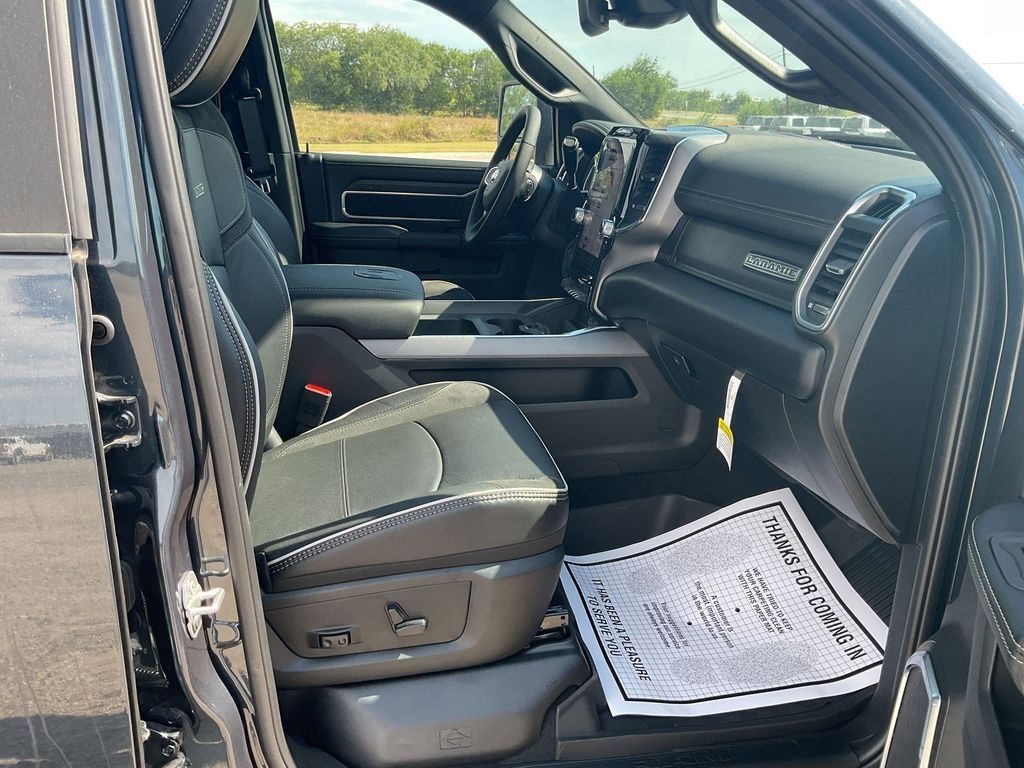 New Car 2025 Ram 2500  Laramie For Sale Under $90,000 In Pleasanton, Texas
