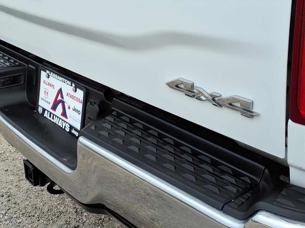 Used Car 2022 Ram 2500  Tradesman For Sale Under $35,000 In Pleasanton, Texas