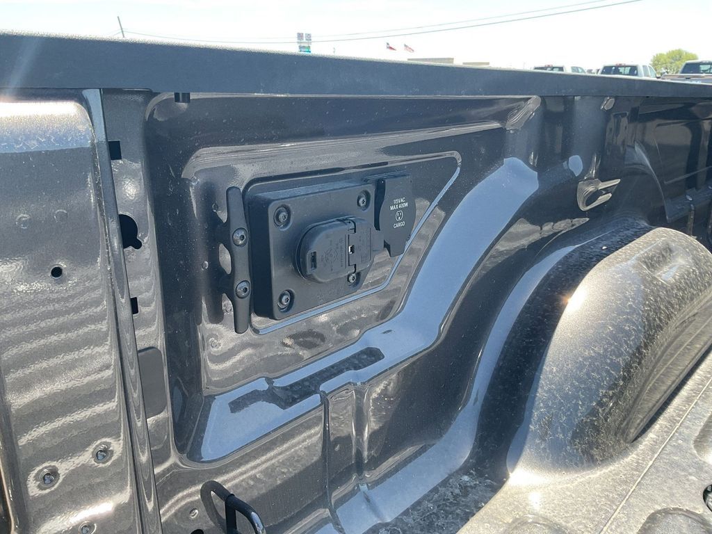 New Car 2025 Ram 2500  Big Horn For Sale Under $80,000 In Pleasanton, Texas