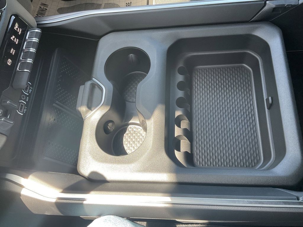 New Car 2025 Ram 2500  Big Horn For Sale Under $80,000 In Pleasanton, Texas