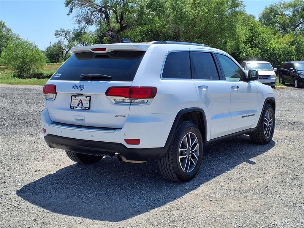 Used Car 2021 Jeep Grand Cherokee  Limited For Sale Under $25,000 In Pleasanton, Texas