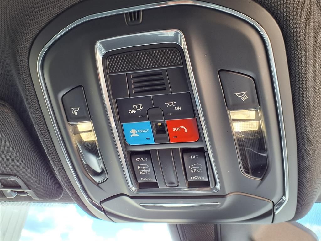 Used Car 2024 Jeep Grand Cherokee L  Laredo X For Sale Under $35,000 In Pleasanton, Texas