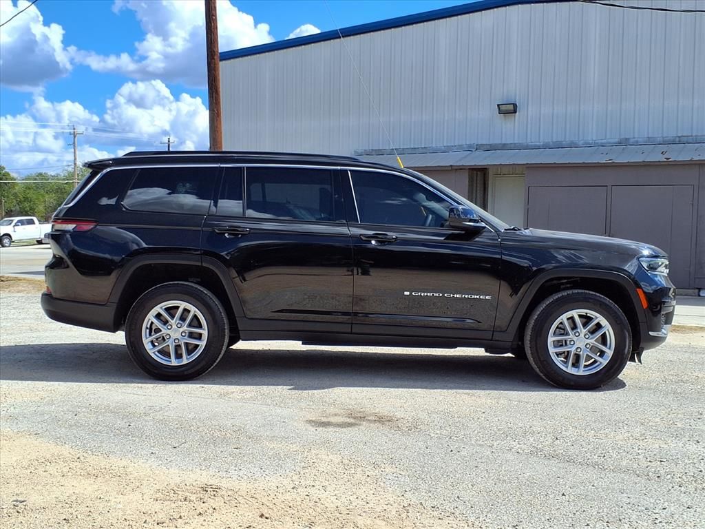 Used Car 2024 Jeep Grand Cherokee L  Laredo X For Sale Under $35,000 In Pleasanton, Texas