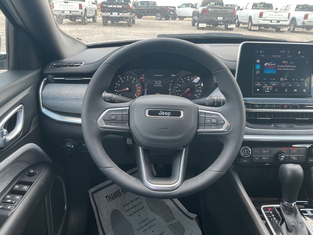 New Car 2025 Jeep Compass  Latitude For Sale Under $30,000 In Pleasanton, Texas
