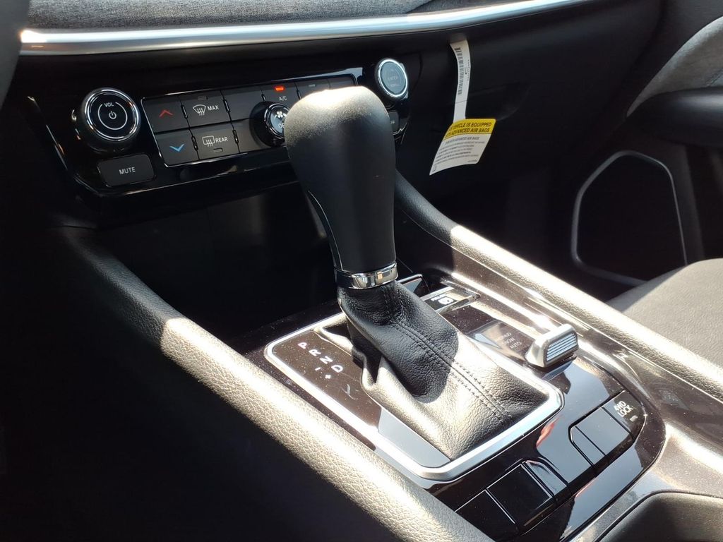 Used Car 2025 Jeep Compass  Latitude For Sale Under $30,000 In Pleasanton, Texas