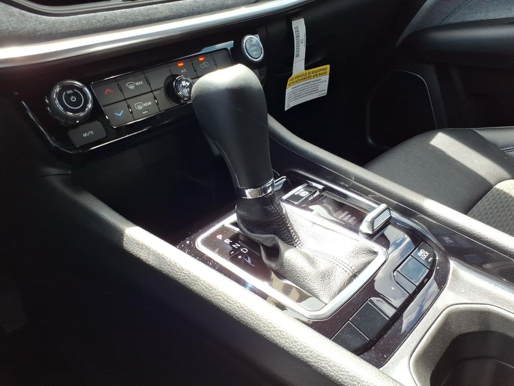 Used Car 2025 Jeep Compass  Latitude For Sale Under $30,000 In Pleasanton, Texas