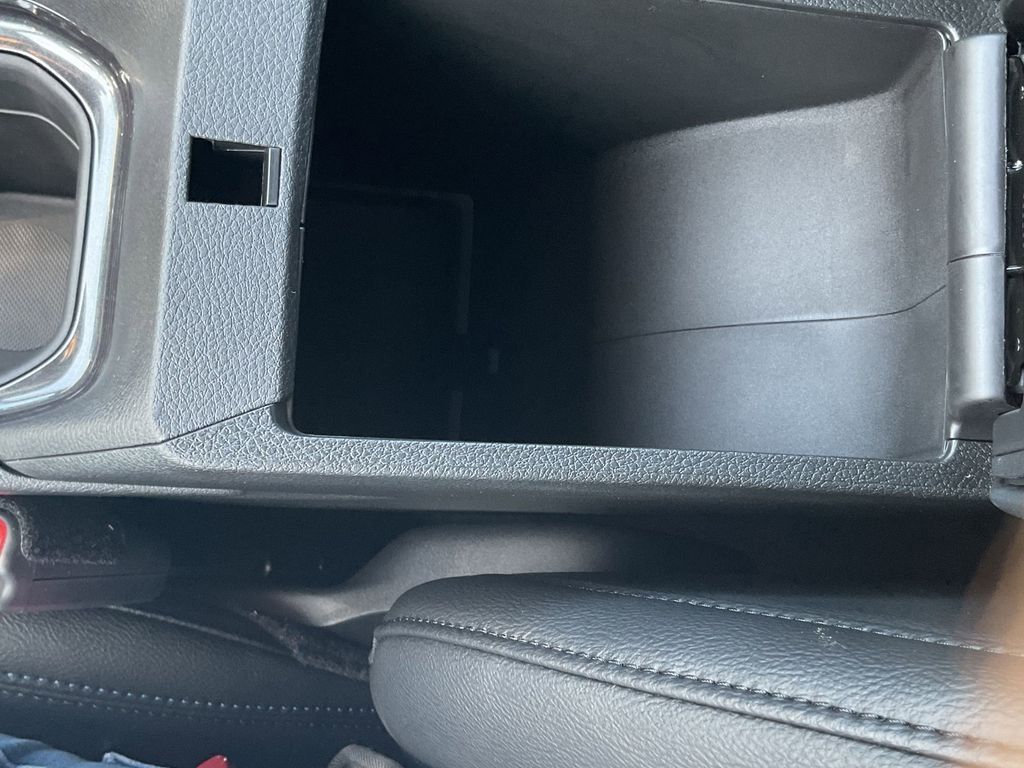 New Car 2025 Jeep Compass  Latitude For Sale Under $30,000 In Pleasanton, Texas
