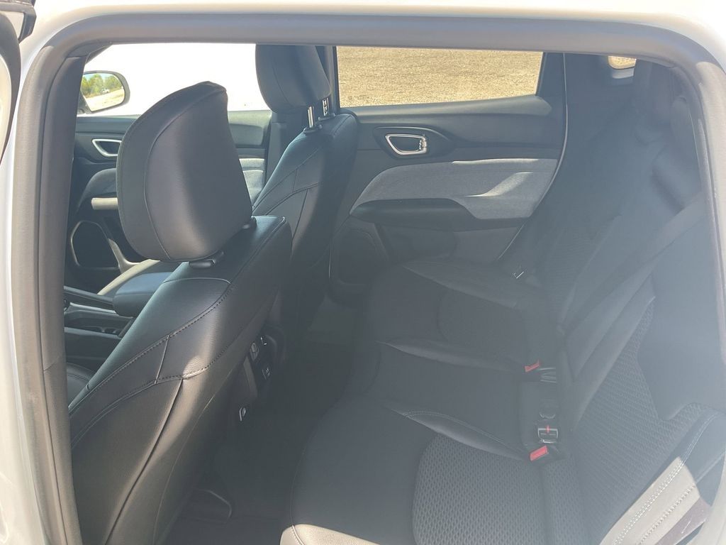 New Car 2025 Jeep Compass  Latitude For Sale Under $30,000 In Pleasanton, Texas