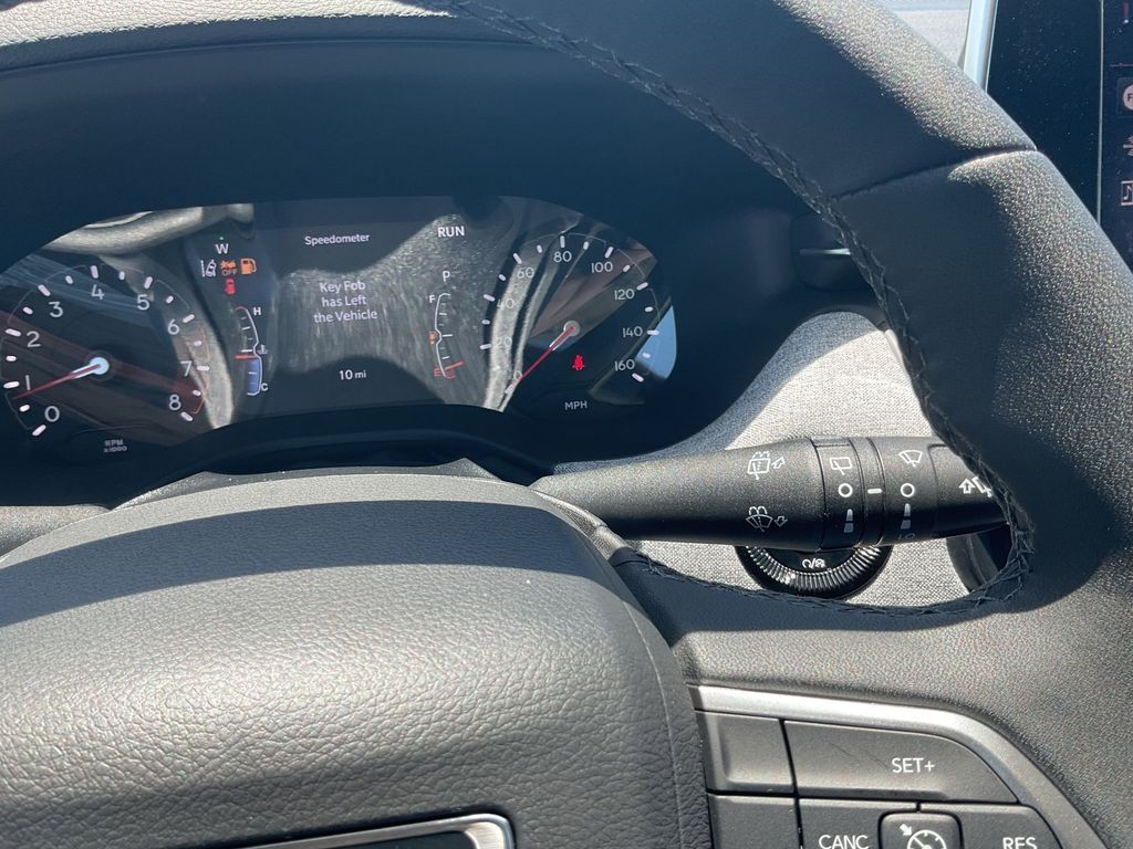New Car 2025 Jeep Compass  Latitude For Sale Under $30,000 In Pleasanton, Texas