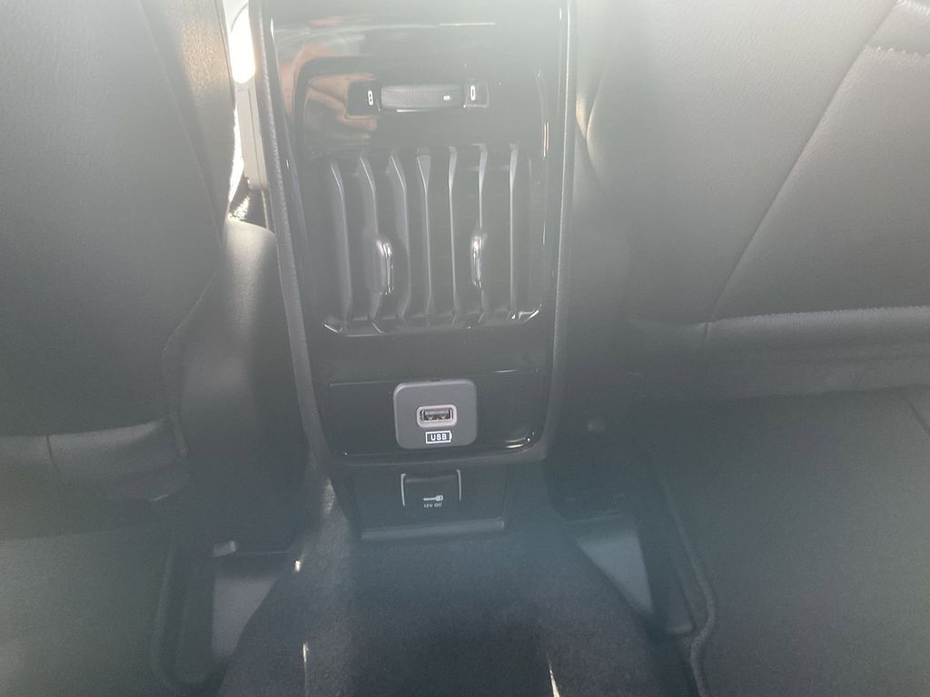 New Car 2025 Jeep Compass  Latitude For Sale Under $30,000 In Pleasanton, Texas