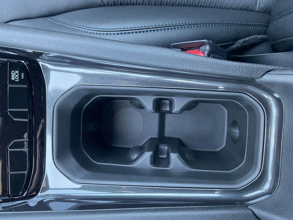New Car 2025 Jeep Compass  Latitude For Sale Under $30,000 In Pleasanton, Texas