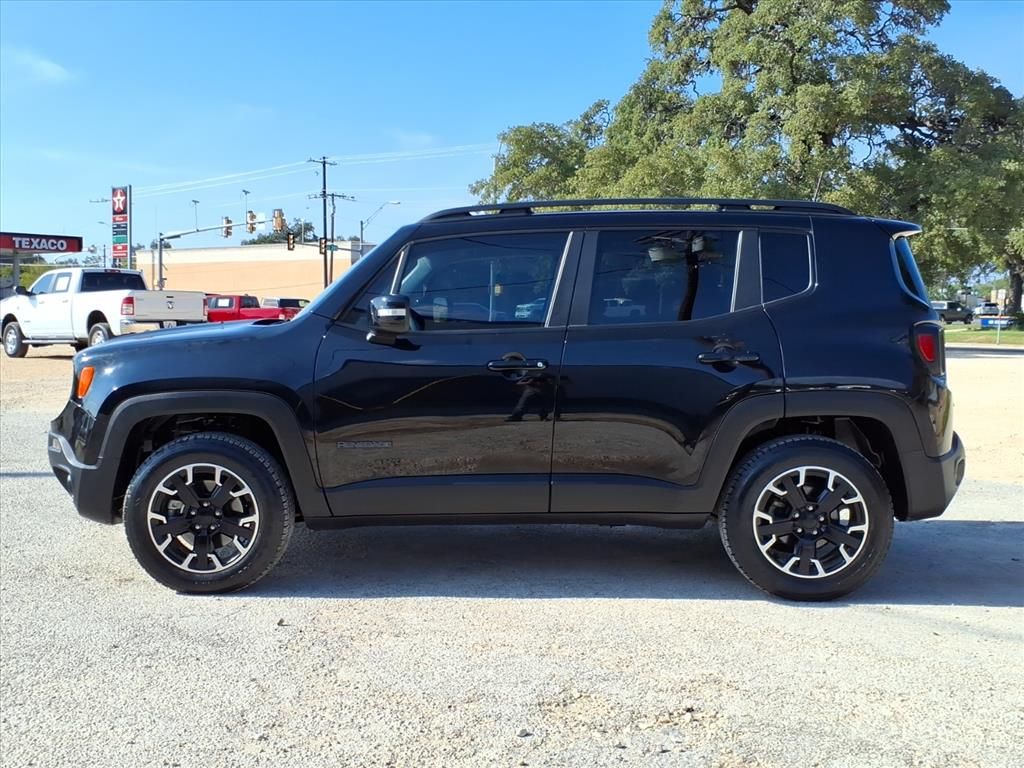 Used Car 2023 Jeep Renegade  Upland For Sale Under $25,000 In Pleasanton, Texas