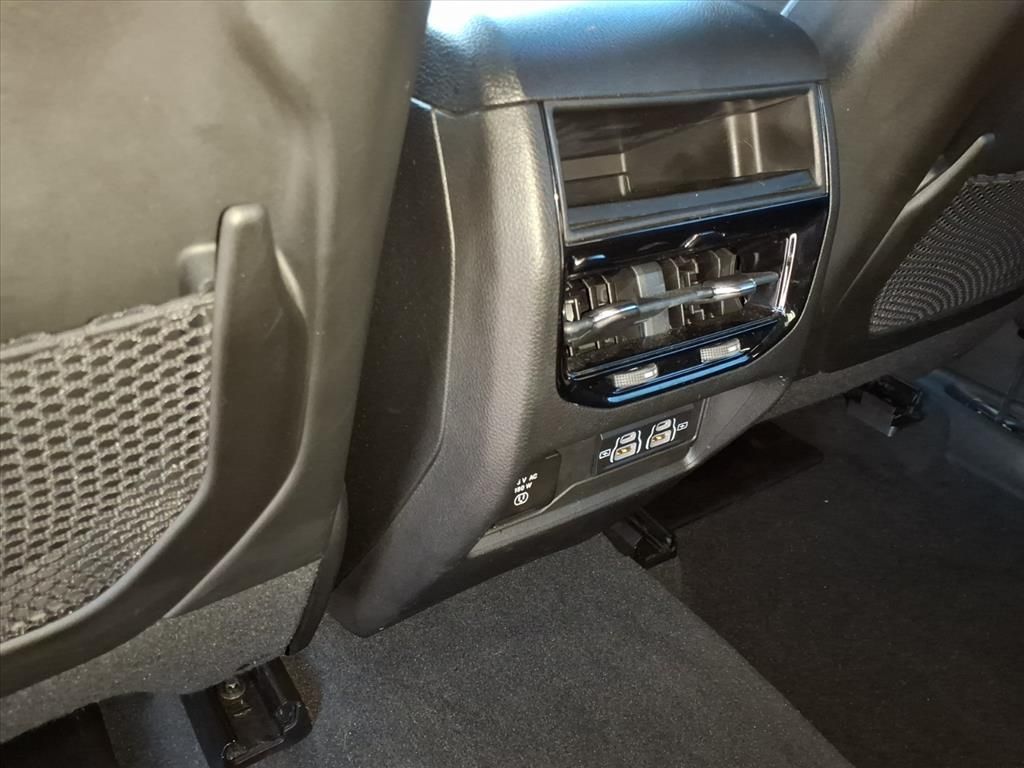 Used Car 2022 Jeep Grand Cherokee  Altitude For Sale Under $30,000 In Pleasanton, Texas