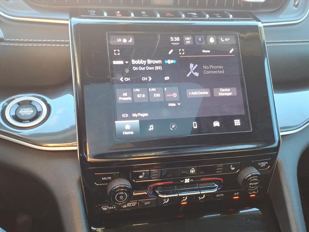 Used Car 2022 Jeep Grand Cherokee  Altitude For Sale Under $30,000 In Pleasanton, Texas