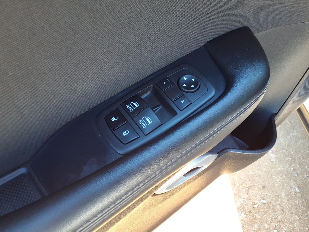 Used Car 2023 Dodge Challenger  R/t For Sale Under $35,000 In Pleasanton, Texas