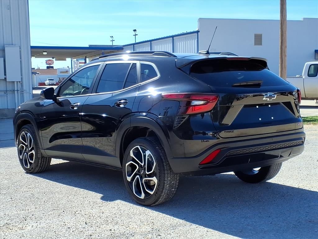 Used Car 2025 Chevrolet Trax  2rs For Sale Under $30,000 In Pleasanton, Texas