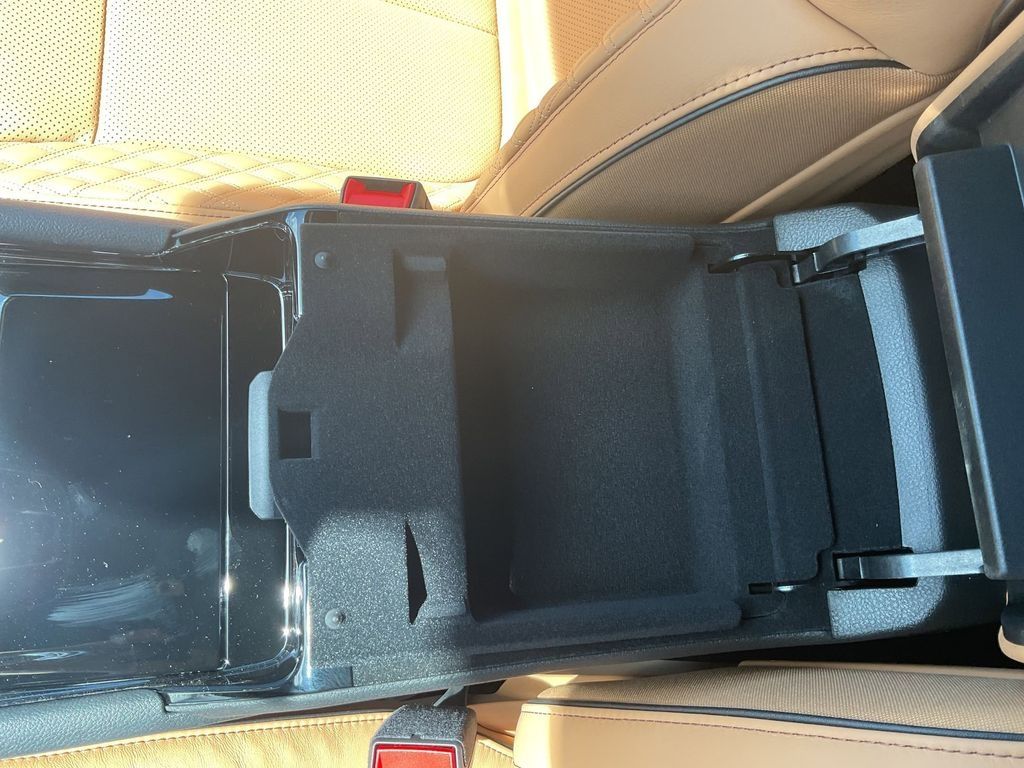 New Car 2025 Jeep Grand Cherokee L  Summit For Sale Under $70,000 In Pleasanton, Texas
