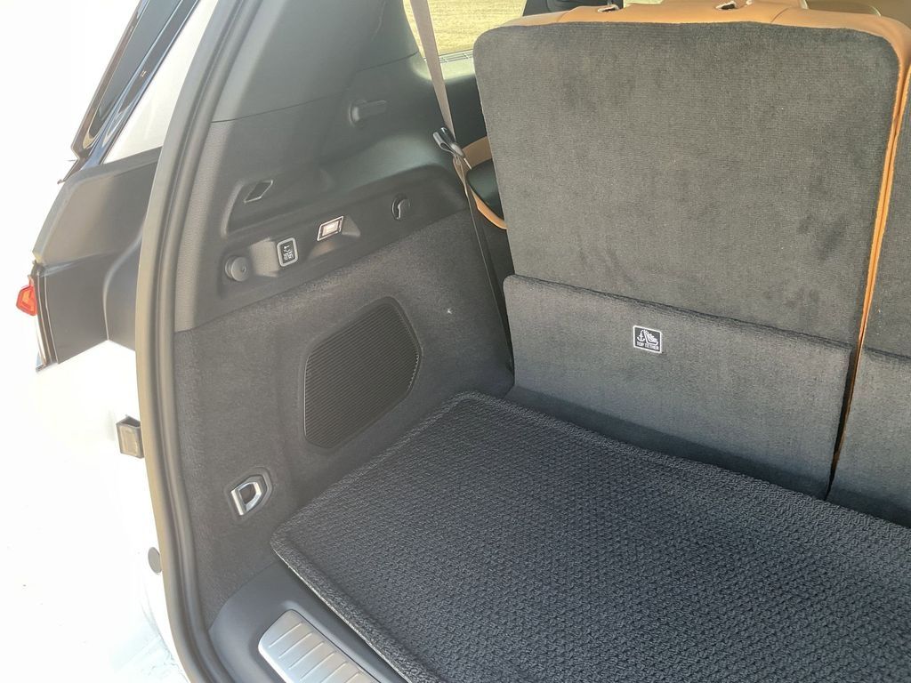 New Car 2025 Jeep Grand Cherokee L  Summit For Sale Under $70,000 In Pleasanton, Texas