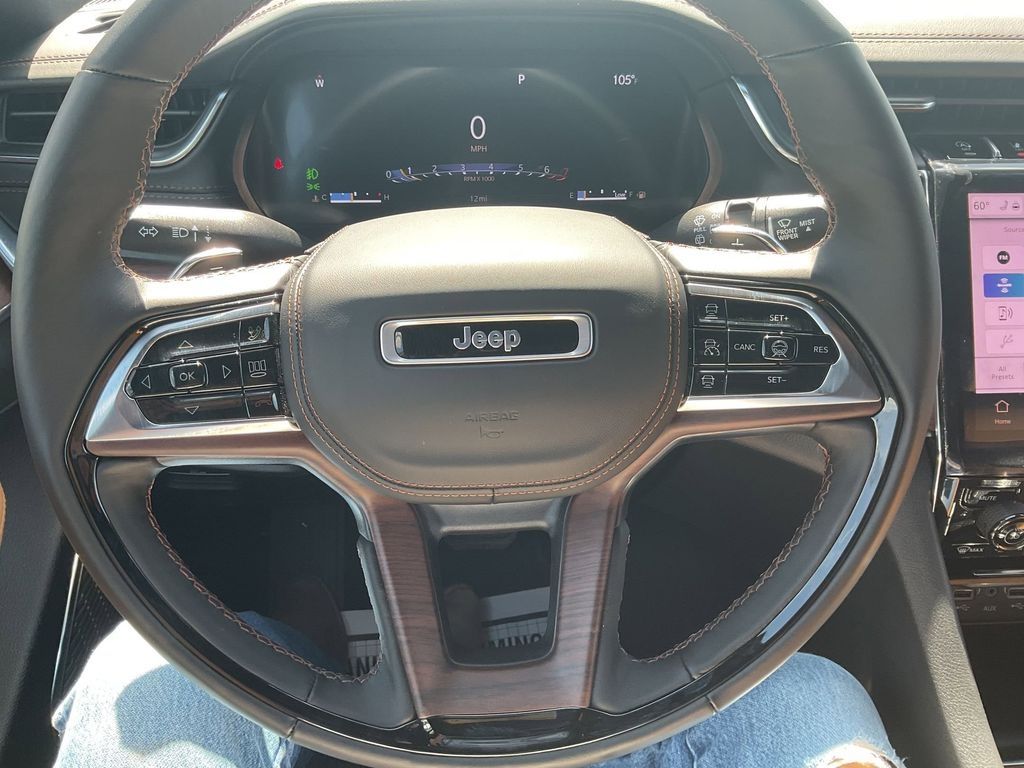 New Car 2025 Jeep Grand Cherokee L  Summit For Sale Under $70,000 In Pleasanton, Texas