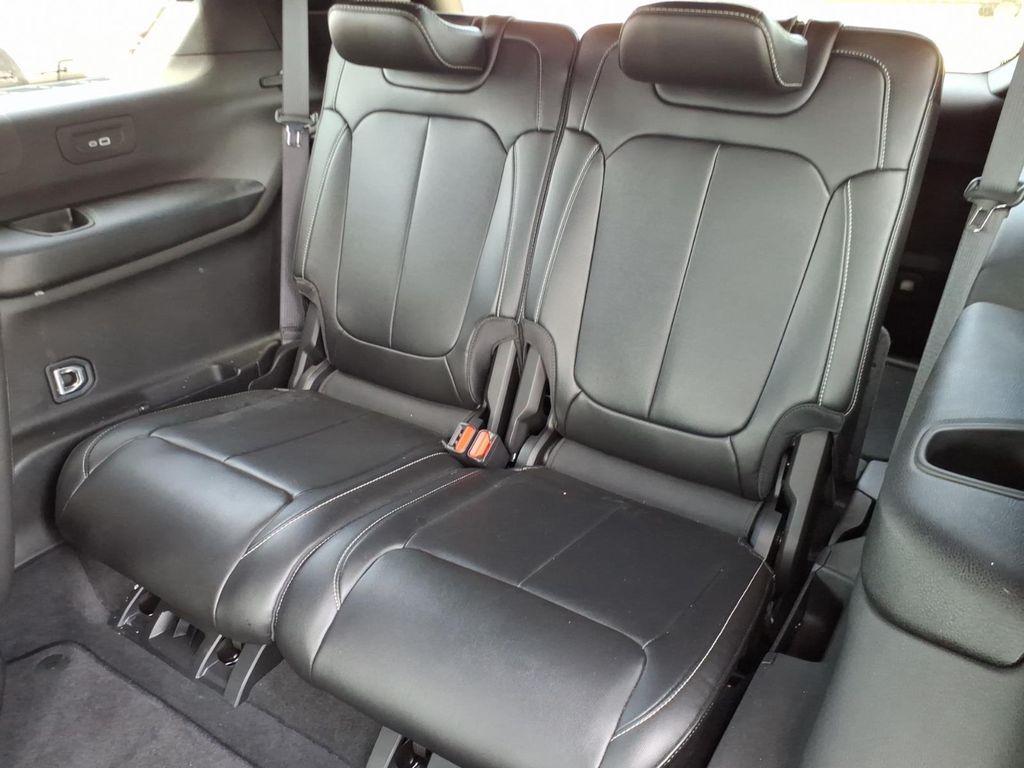 Used Car 2025 Jeep Grand Cherokee L  Limited For Sale Under $50,000 In Pleasanton, Texas