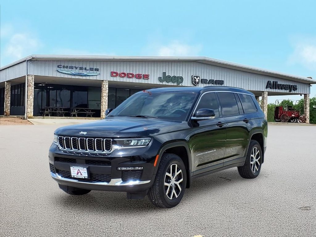 Used Car 2025 Jeep Grand Cherokee L  Limited For Sale Under $50,000 In Pleasanton, Texas